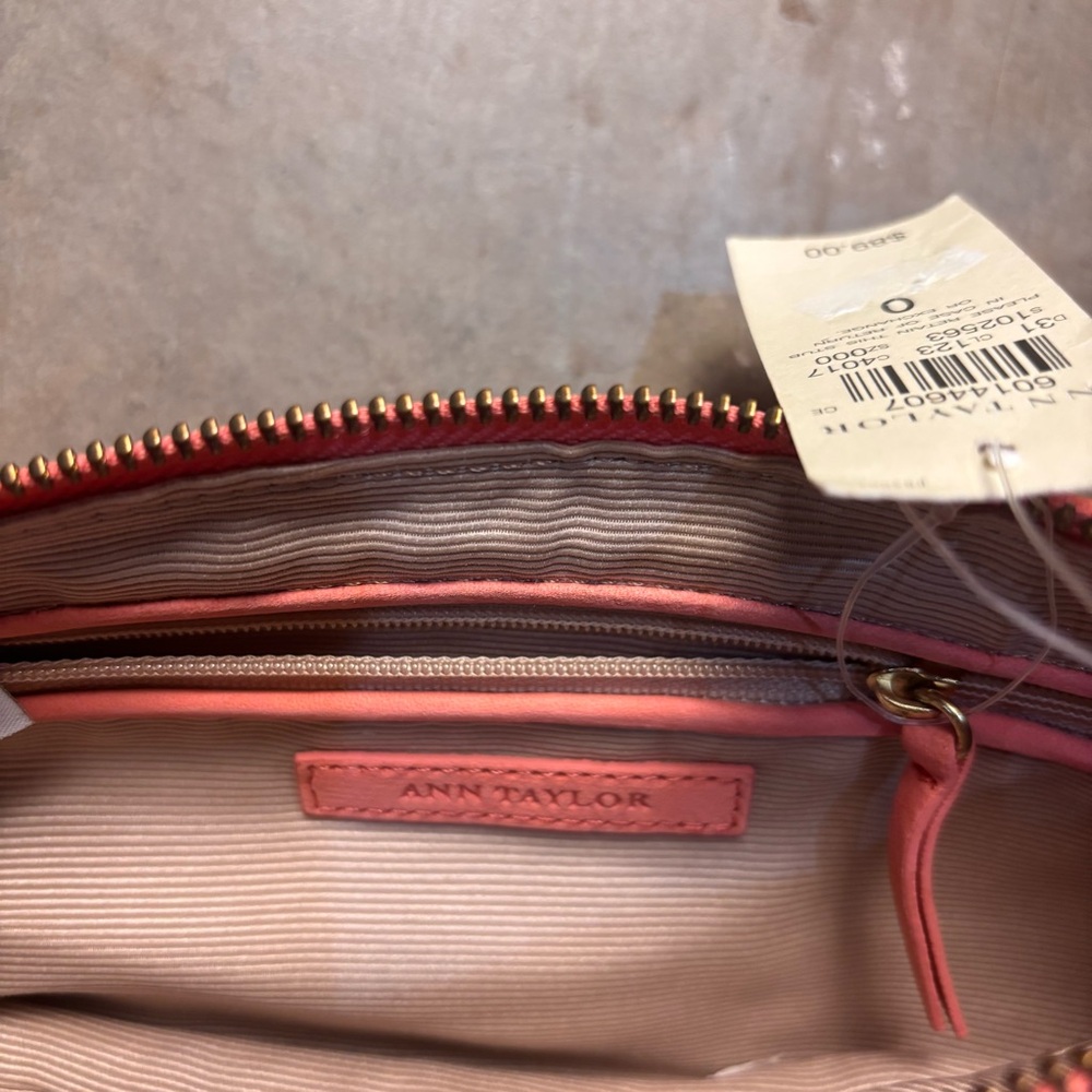 Ann Taylor Womens Small Pink Salmon Leather Handbag Clutch Bag Purse charm NWT - Picture 7 of 8